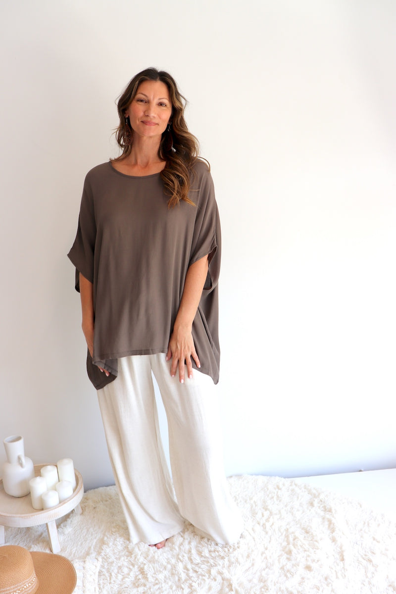 Relaxed Boho One Size Top in Coco
