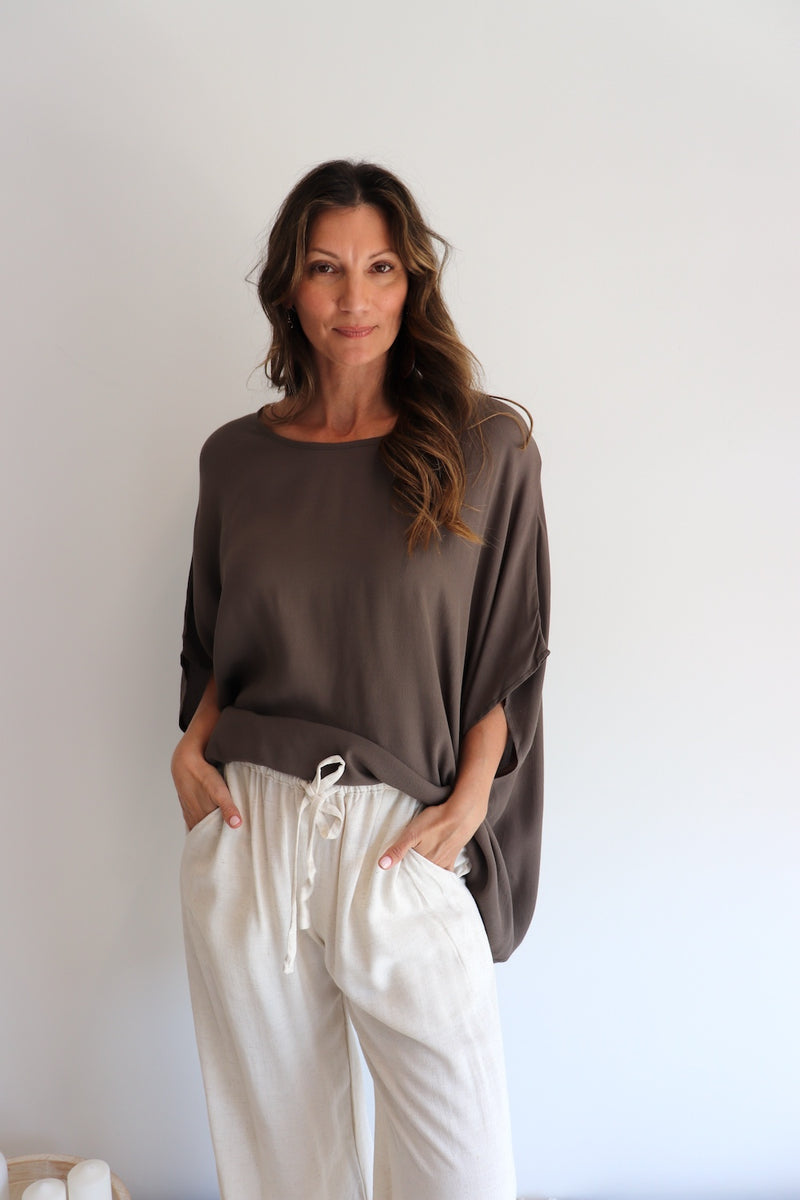 Relaxed Boho One Size Top in Coco