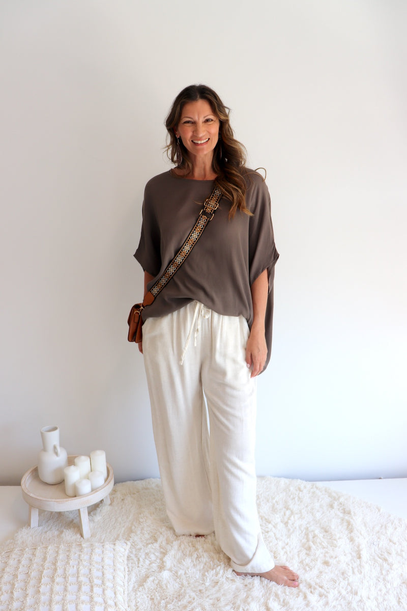 Relaxed Boho One Size Top in Coco