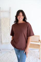 Manhattan Cotton Tee in Chocolate
