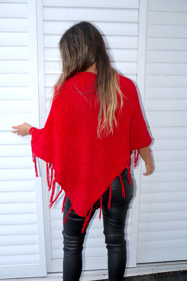 Heartland Poncho In Cherry Red