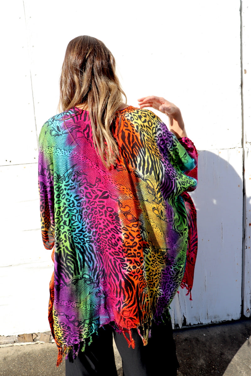 Short Kaftan With Tassels In Rainbow Animal