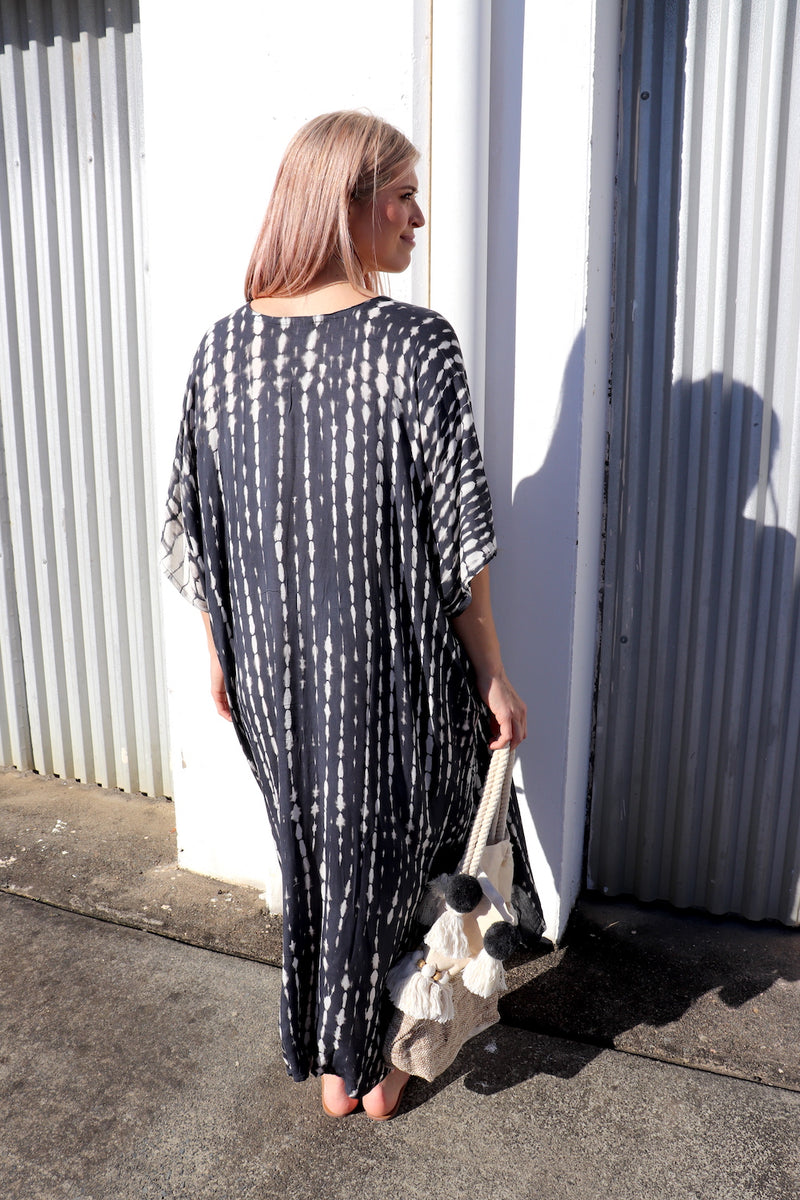 Long Kaftan In RainDrop Charcoal