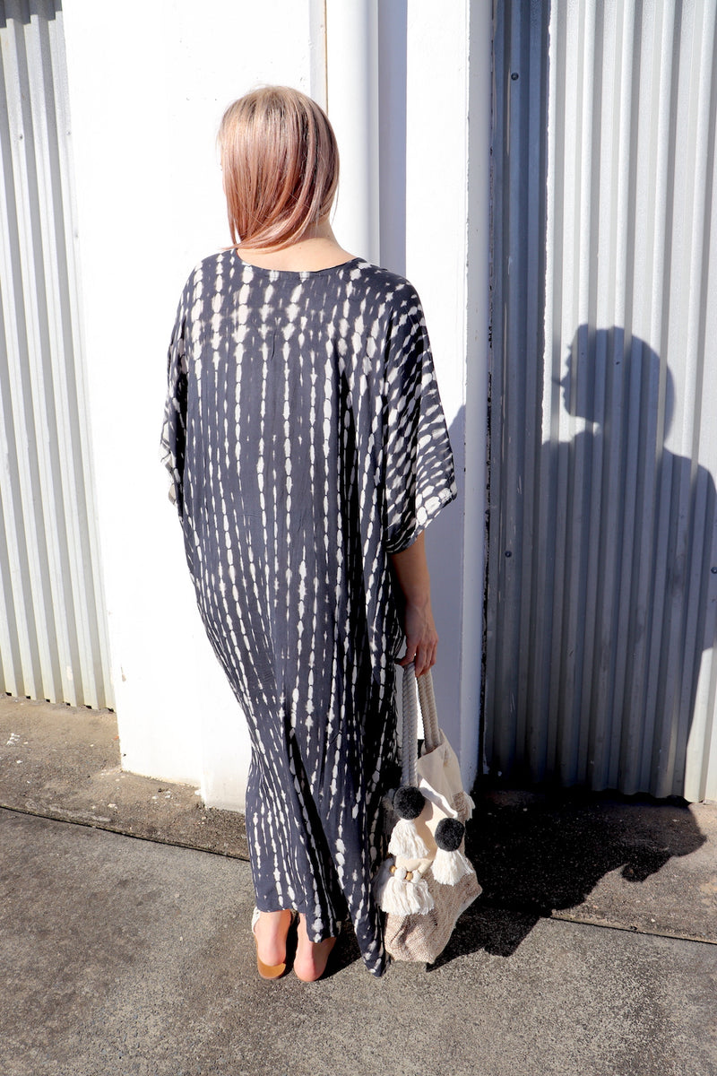 Long Kaftan In RainDrop Charcoal
