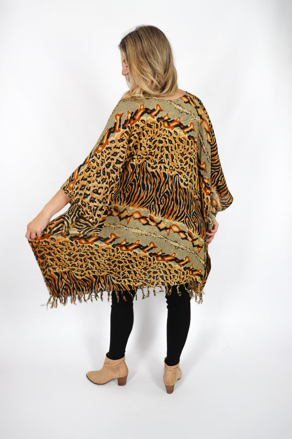 Short Kaftan With Tassels In Congo