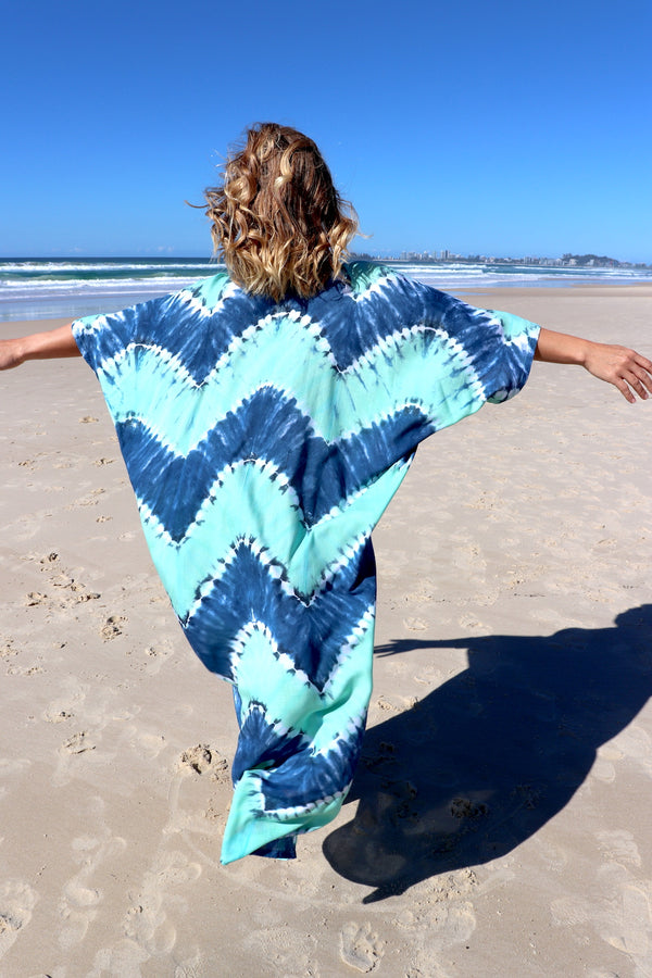 Long Kaftan In Blue Zig Zag