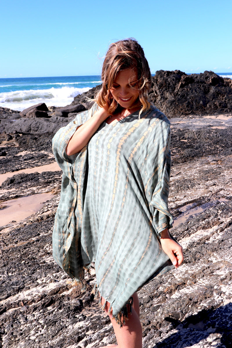 Short Kaftan With Tassels In Olive Raindrop