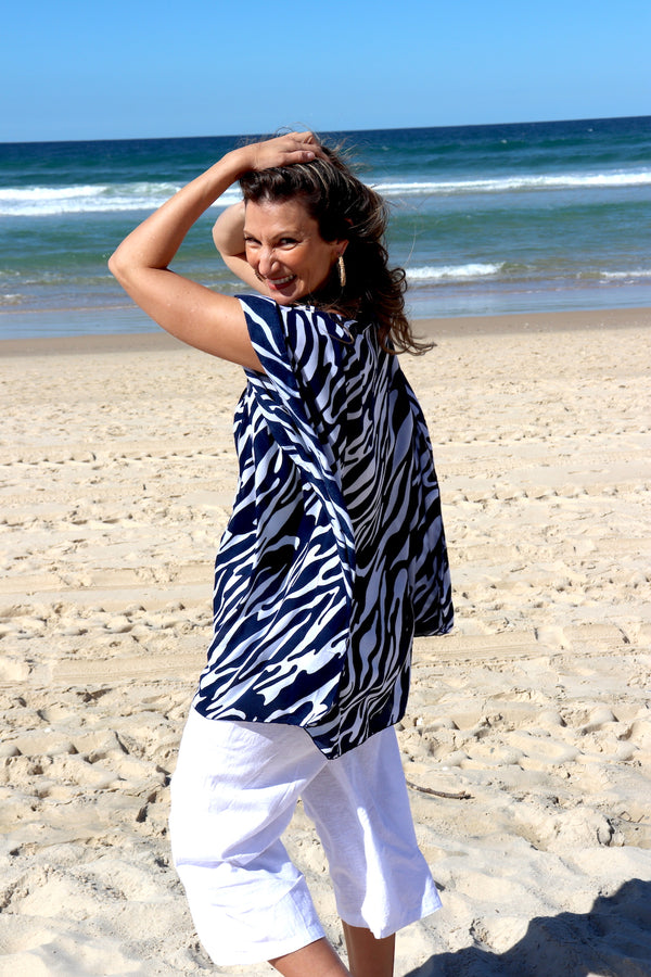 Short Kaftan Ocean Tide in Navy