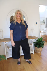 Elastic Cotton 3/4 Pant In Black