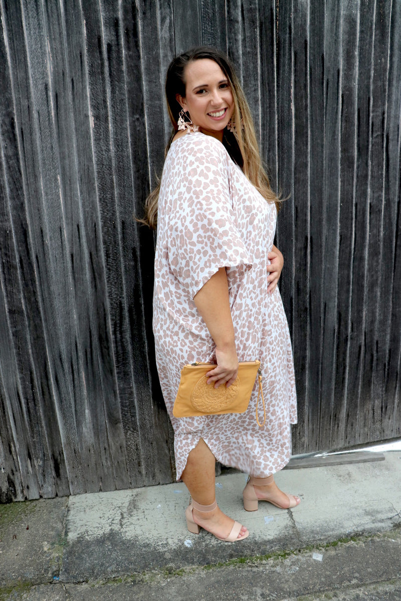 Long Kaftan In Taupe Animal
