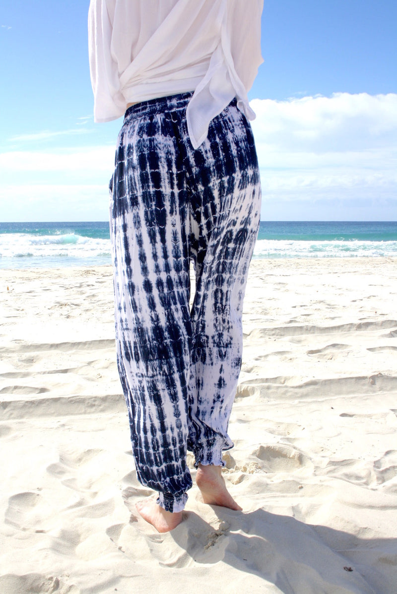 Perfect Travel Elastic Long Pant In Blue Splash