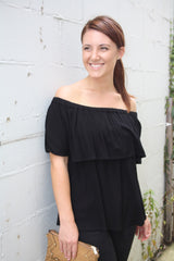 Love The Frill On Or Off Shoulder Top In Black